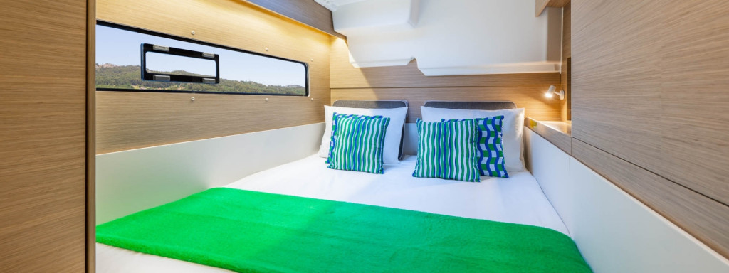 Yacht LAGOON - 38 "Alma Breeze"