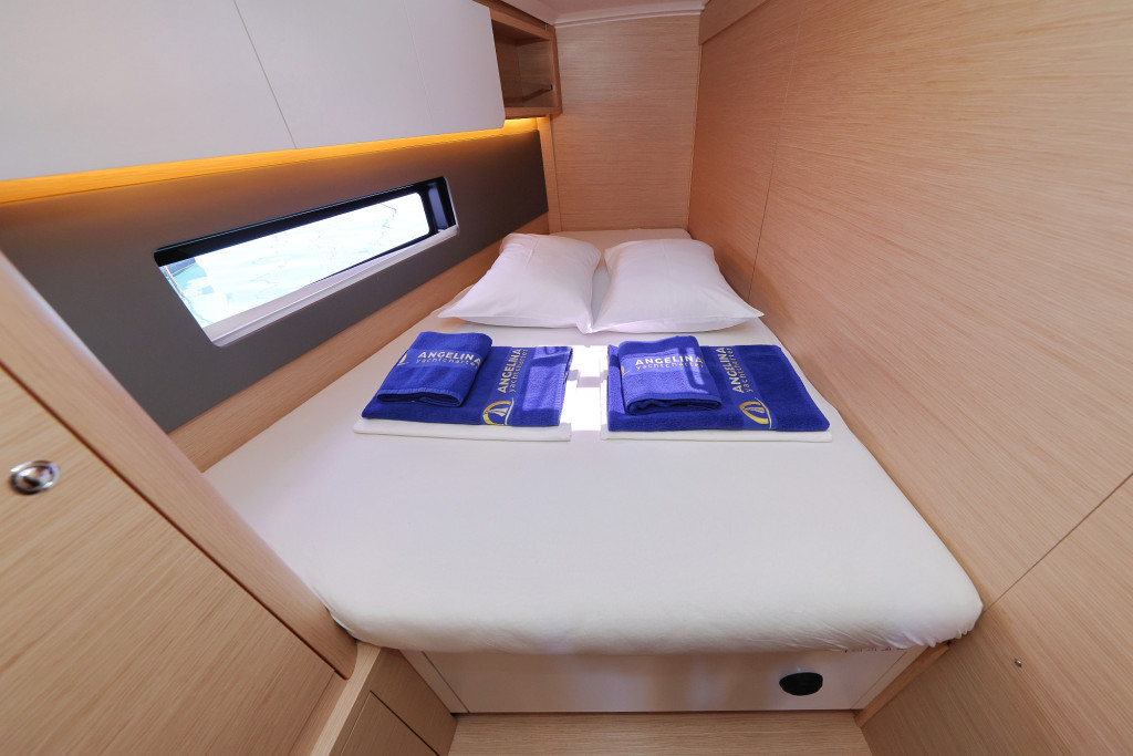 Yacht DUFOUR - 44 "Soul"