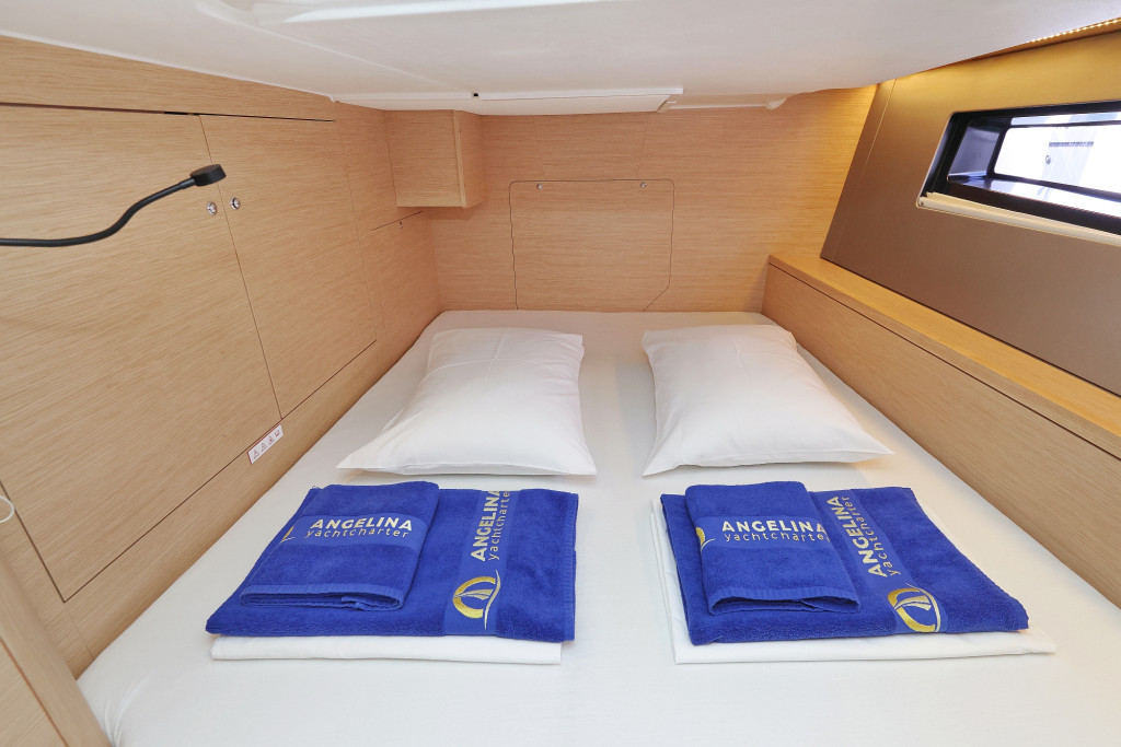 Yacht DUFOUR - 44 "Soul"