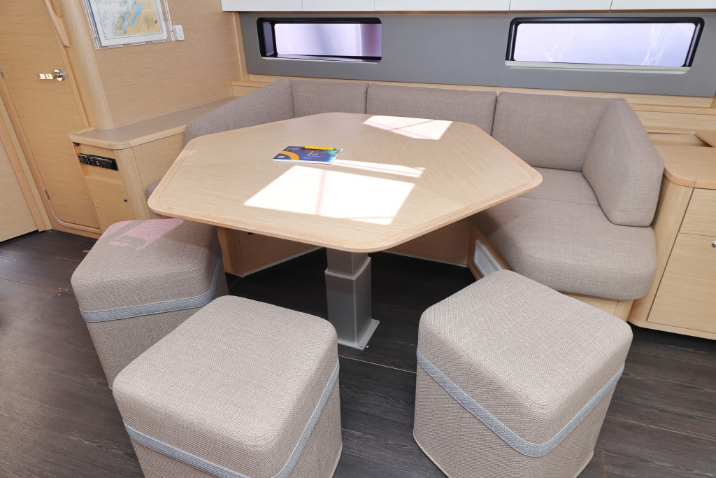 Yacht DUFOUR - 44 "Funk"