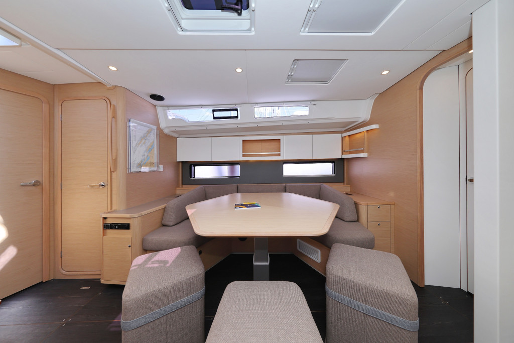 Yacht DUFOUR - 44 "Funk"