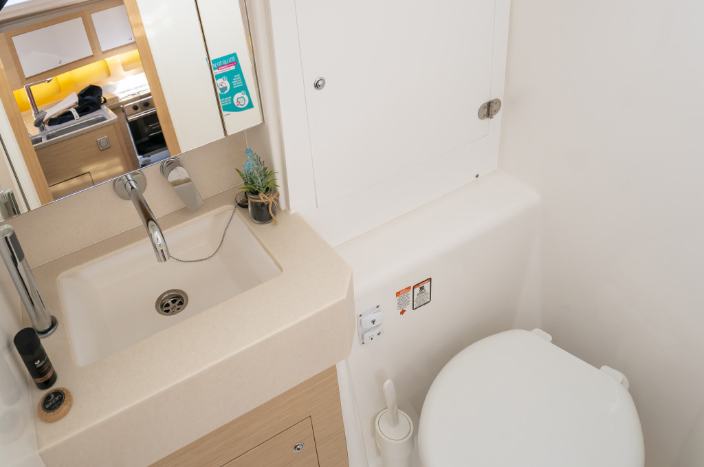 Yacht DUFOUR - 37 "First Laugh"