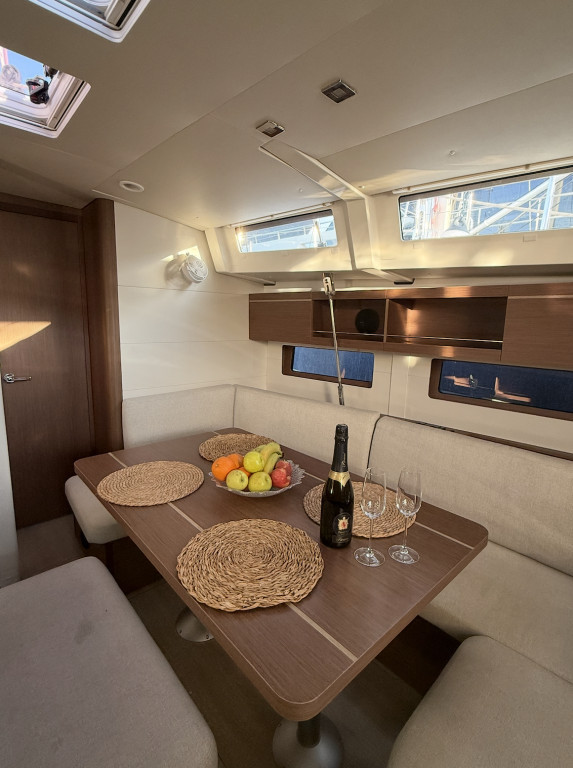 Yacht BENETEAU - Oceanis 46.1 "Athena 4"