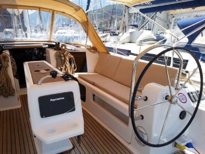 Yacht DUFOUR - 425 Grand Large "Esen Mila"