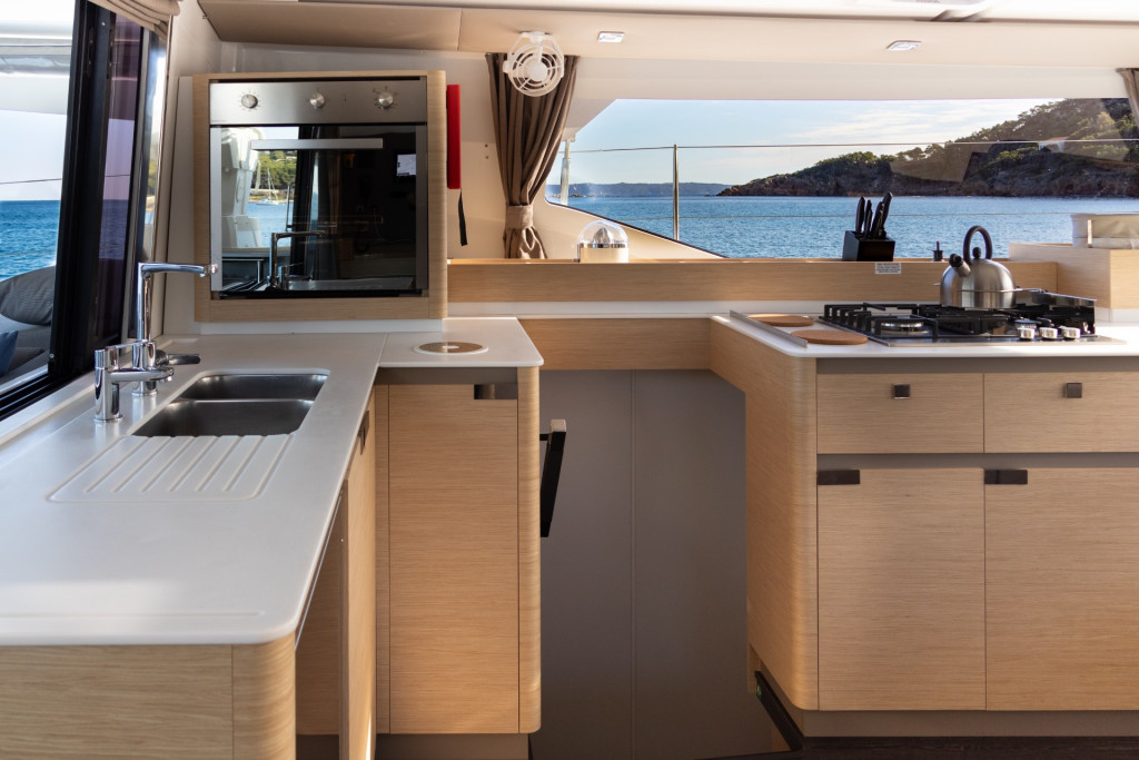 Yacht FOUNTAINE PAJOT - Elba 45 "Honu Moana"