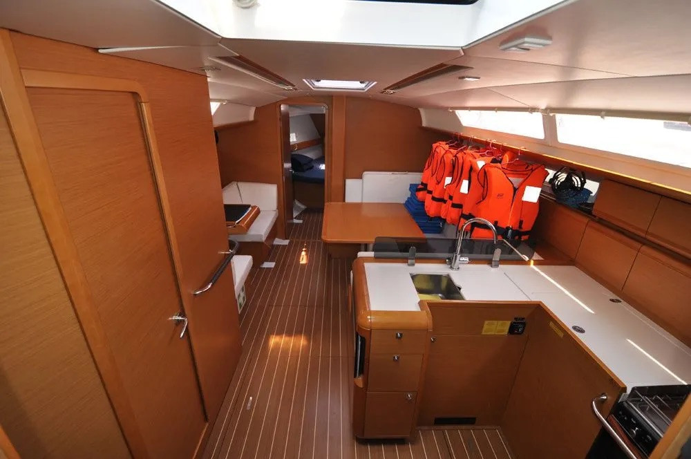 Yacht JEANNEAU - Sun Odyssey 409 "FourTwo"