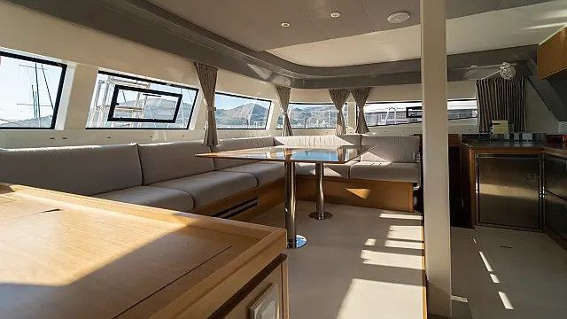 Yacht EXCESS-CATAMARANS - 15 "Issa"