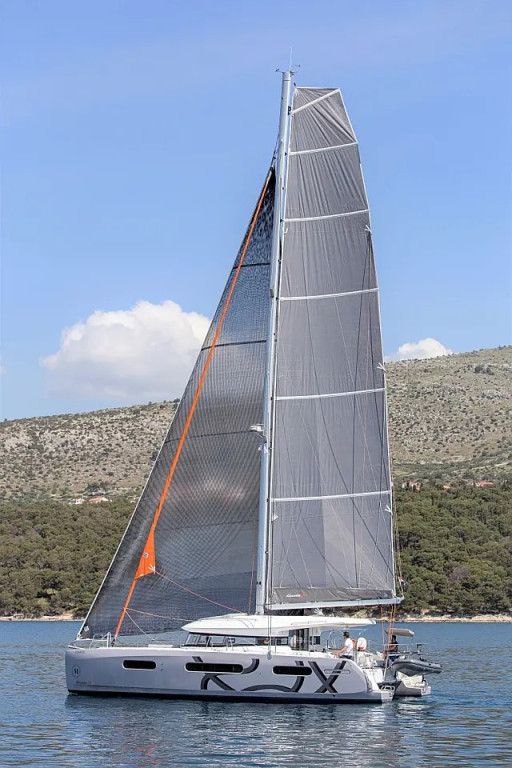 Yacht EXCESS-CATAMARANS - 15 "Issa"