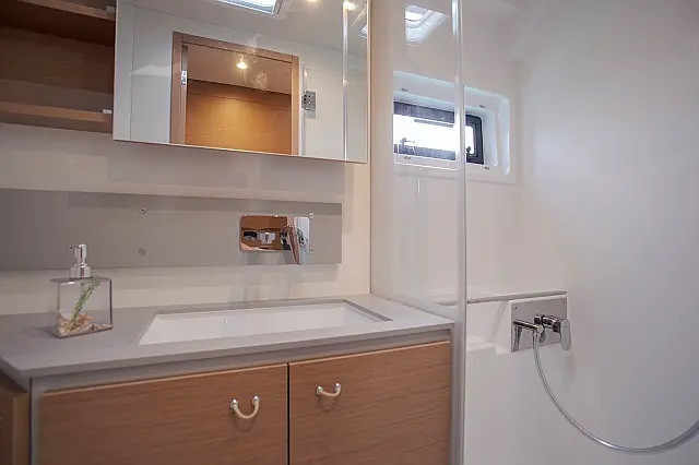 Yacht EXCESS-CATAMARANS - 15 "Faros"