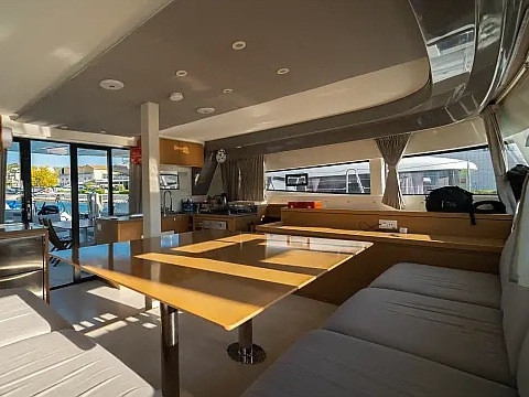 Yacht EXCESS-CATAMARANS - 15 "Faros"