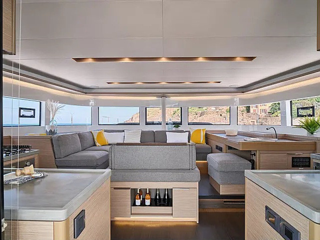 Yacht LAGOON - 51 "All for Love"