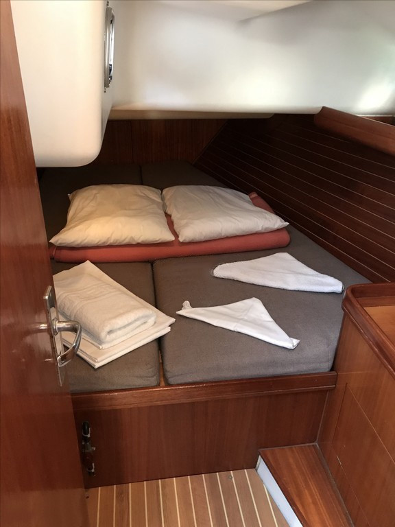 Yacht ELAN - 45 "Yoda"