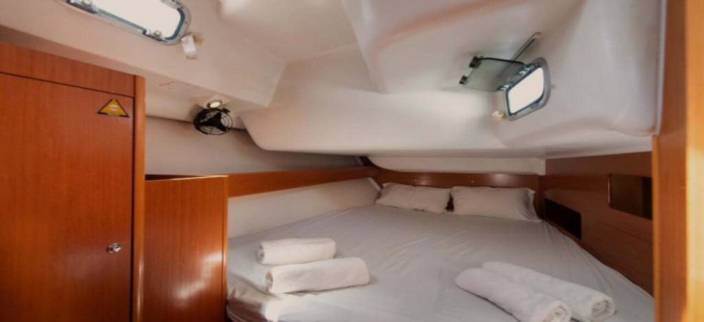 Yacht BENETEAU - Cyclades 43.4 "Ksenya"