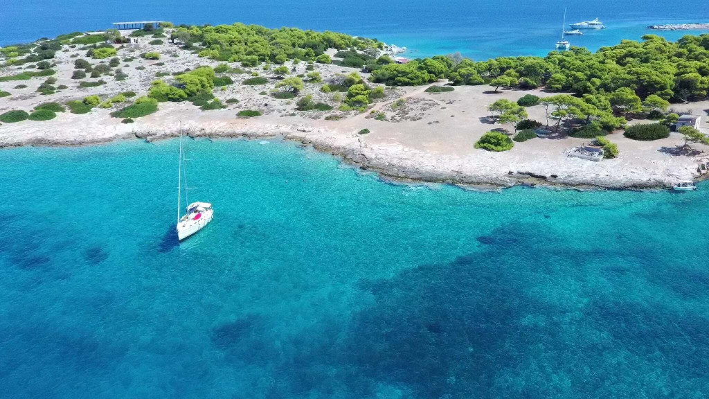 Yacht BENETEAU - Cyclades 43.4 "La Luna"