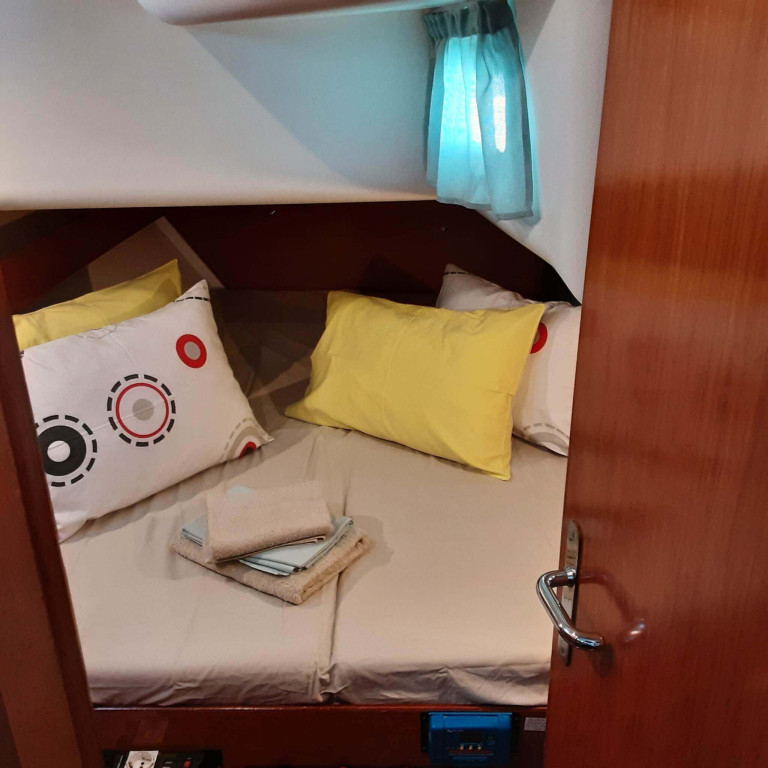 Yacht BENETEAU - Cyclades 43.4 "La Luna"