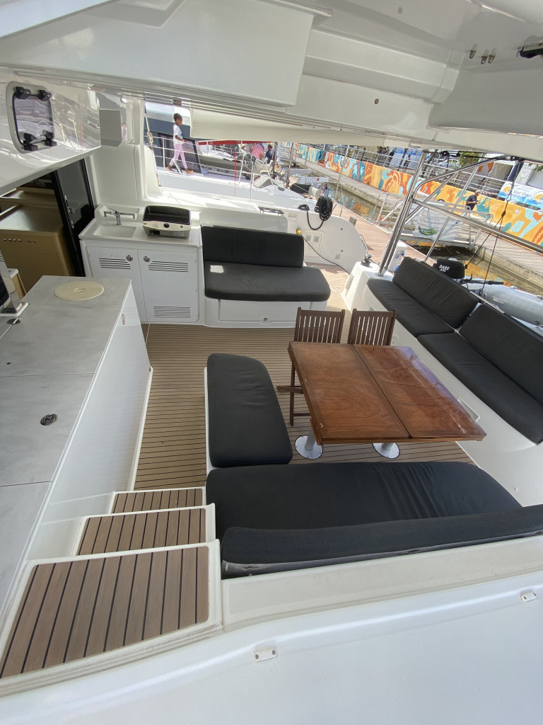 Yacht LAGOON - 46 "Dare I"