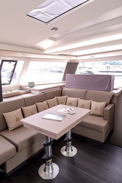 Yacht FOUNTAINE PAJOT - Astrea 42 "Lalena"