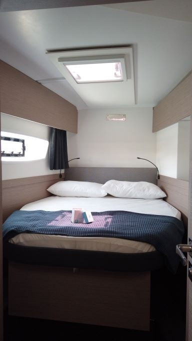 Yacht FOUNTAINE PAJOT - Astrea 42 "Lalena"