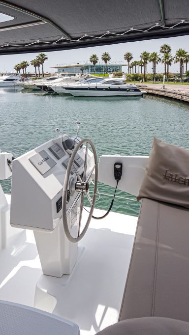 Yacht FOUNTAINE PAJOT - Astrea 42 "Lalena"