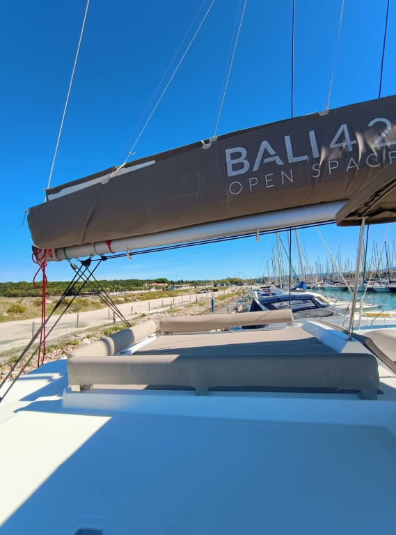 Yacht CATANA - Bali 4.2 "Beta"