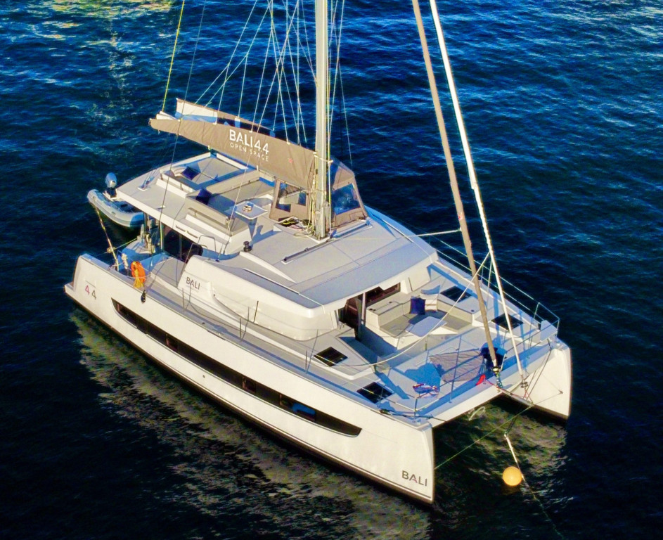 Yacht CATANA - Bali 4.4 "Bliss"