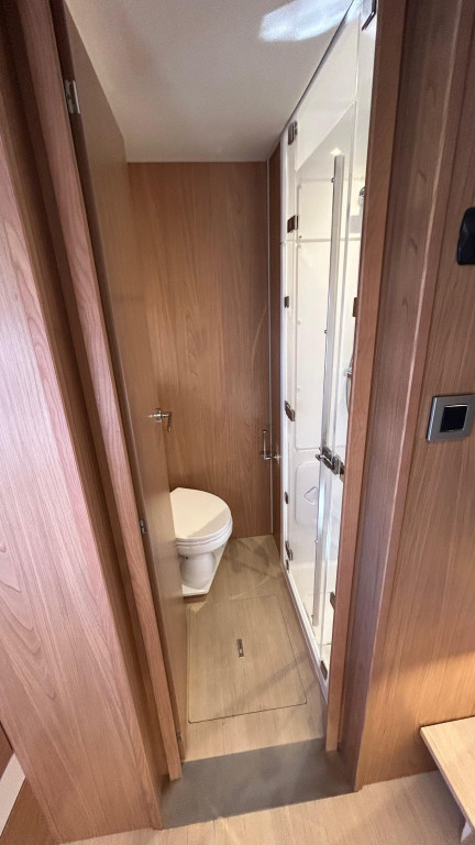 Yacht CATANA - Bali 5.4 "Italy"