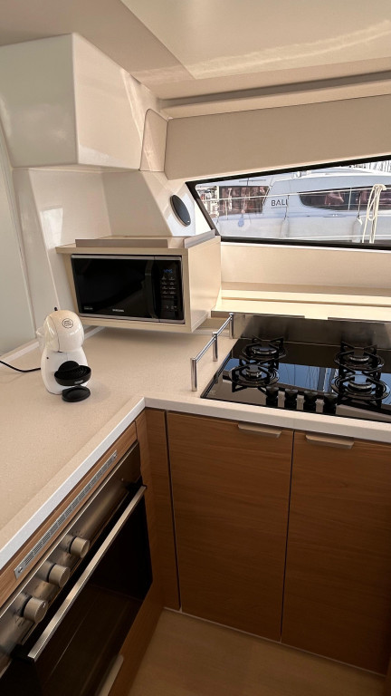 Yacht CATANA - Bali 5.4 "Italy"