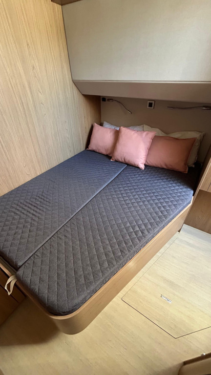 Yacht CATANA - Bali 5.4 "Italy"