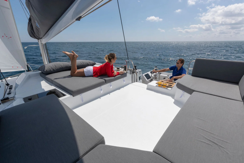 Yacht FOUNTAINE PAJOT - Elba 45 "Blu Dolphin"
