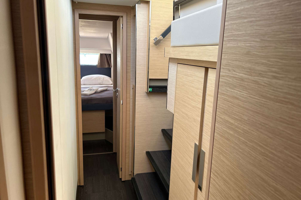 Yacht FOUNTAINE PAJOT - Elba 45 "Krug"