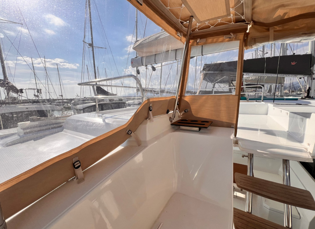 Yacht FOUNTAINE PAJOT - Elba 45 "Nami"