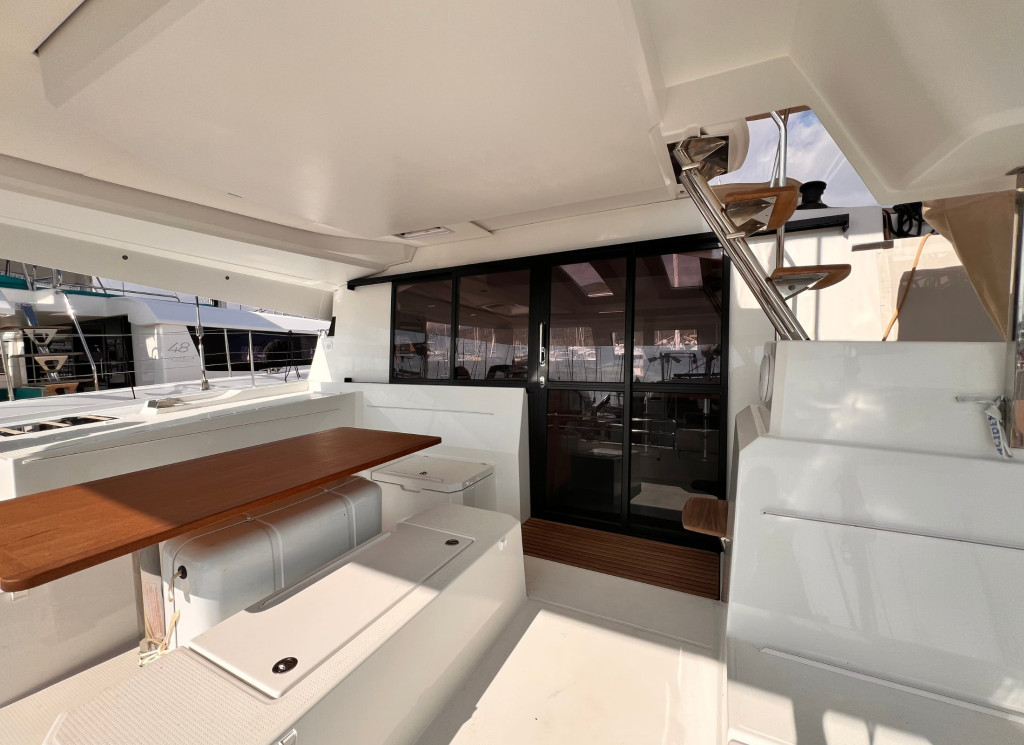 Yacht FOUNTAINE PAJOT - Elba 45 "Nami"