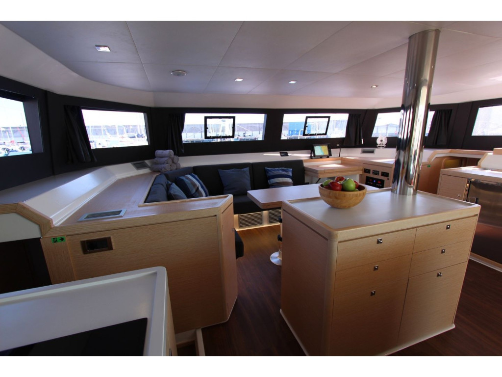 Yacht DUFOUR - 48 Catamaran "Teti"