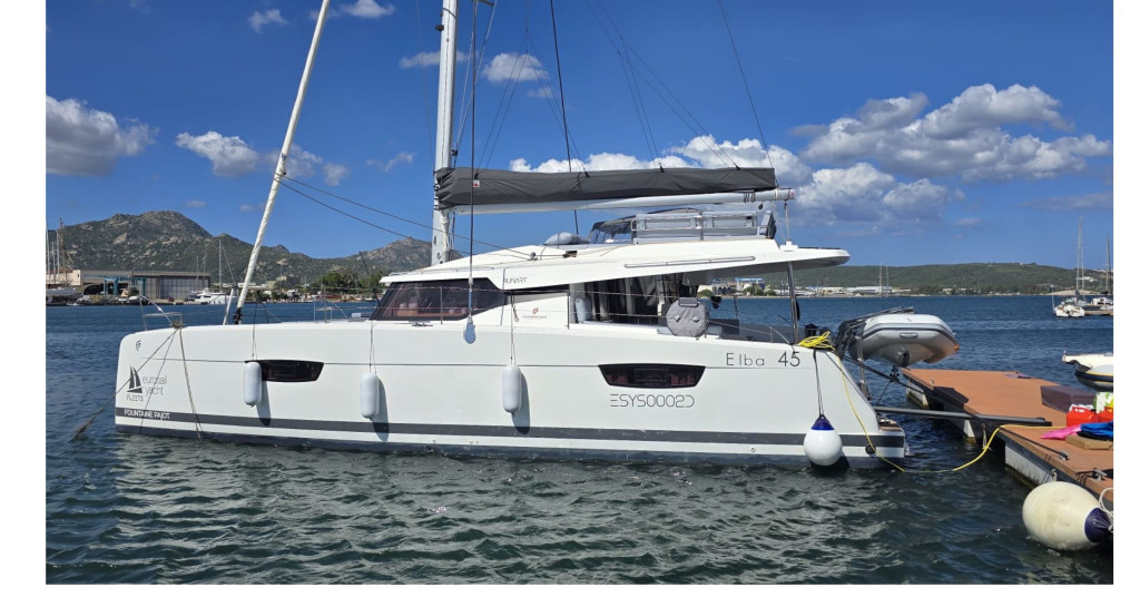 Yacht FOUNTAINE PAJOT - Elba 45 "Ruinart"