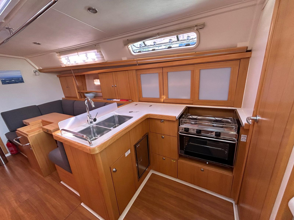 Yacht HANSE - 400 "Mara"