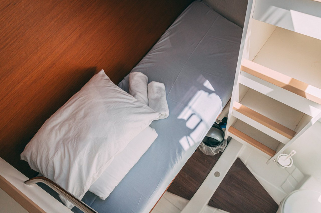 Yacht JEANNEAU - 54 "El Yelmo"