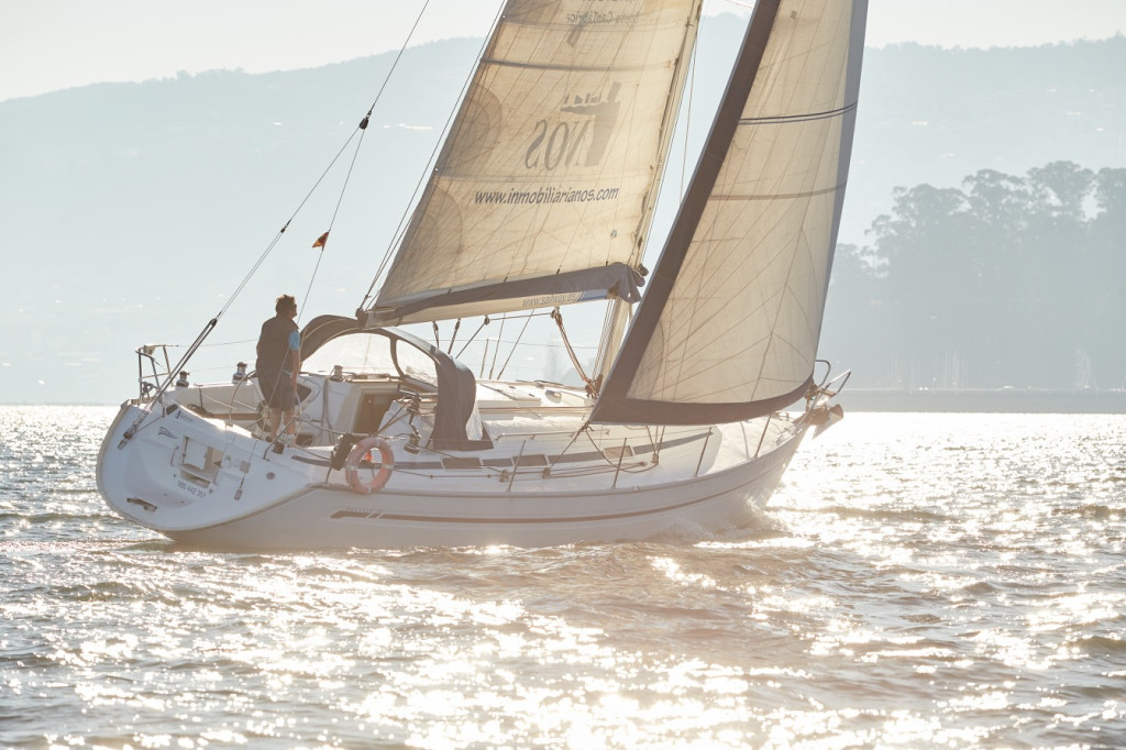 Yacht BAVARIA - 38 "Pillabans"