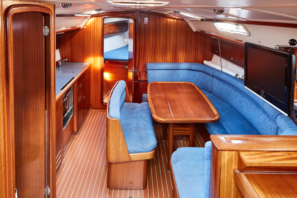 Yacht BAVARIA - 38 "Pillabans"