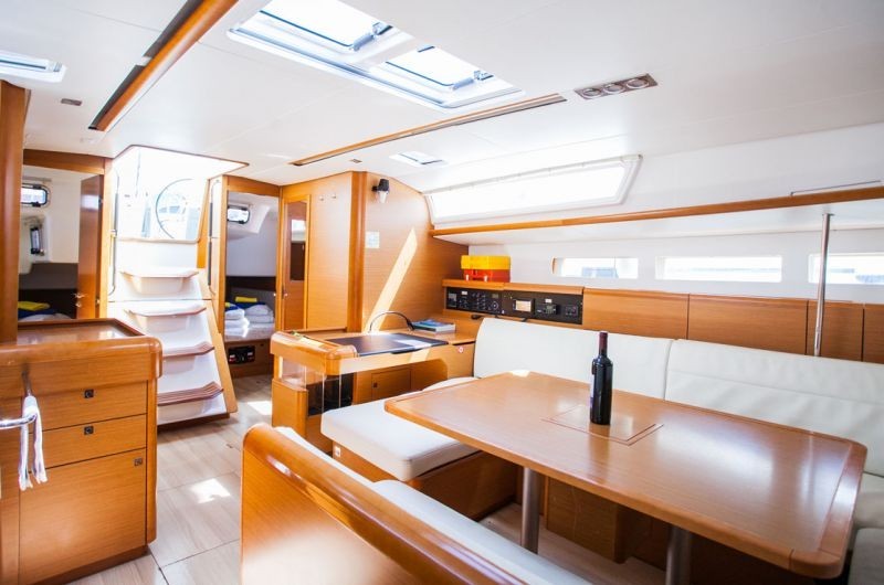 Yacht JEANNEAU - Sun Odyssey 509 "Rock Point"