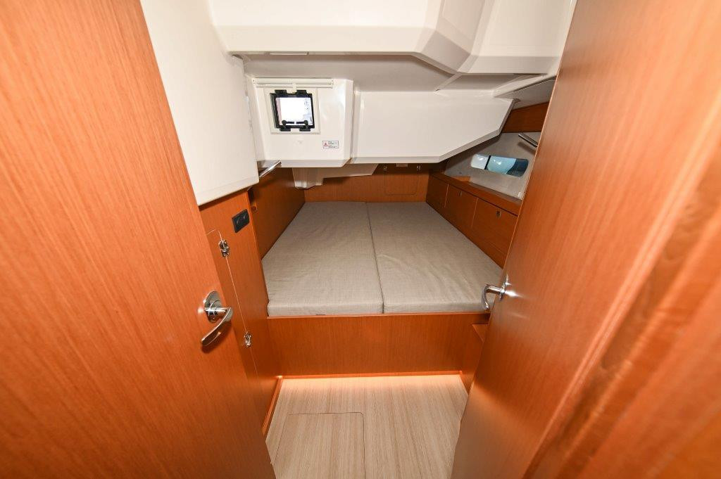 Yacht BAVARIA - C46 "Bosun"