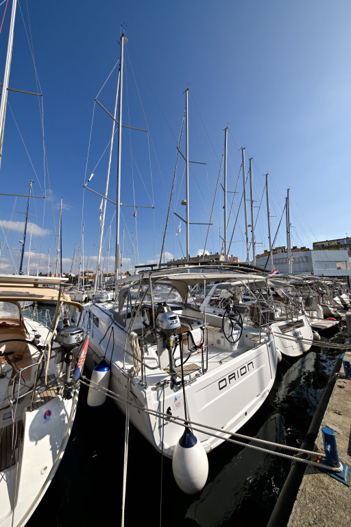 Yacht BENETEAU - Oceanis 40.1 "Orion"