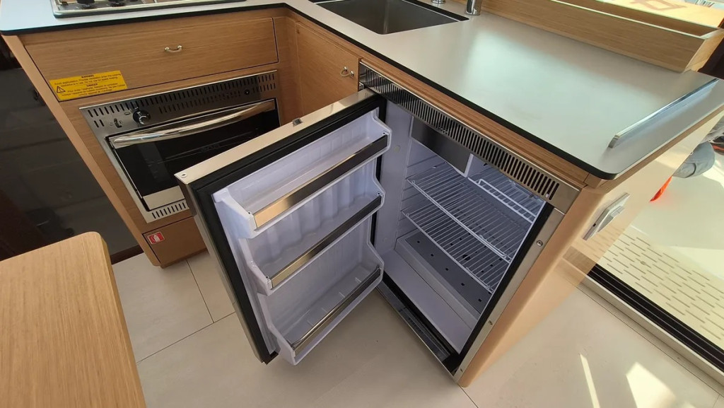 Yacht EXCESS-CATAMARANS - 11 "Ginger Fizz V"