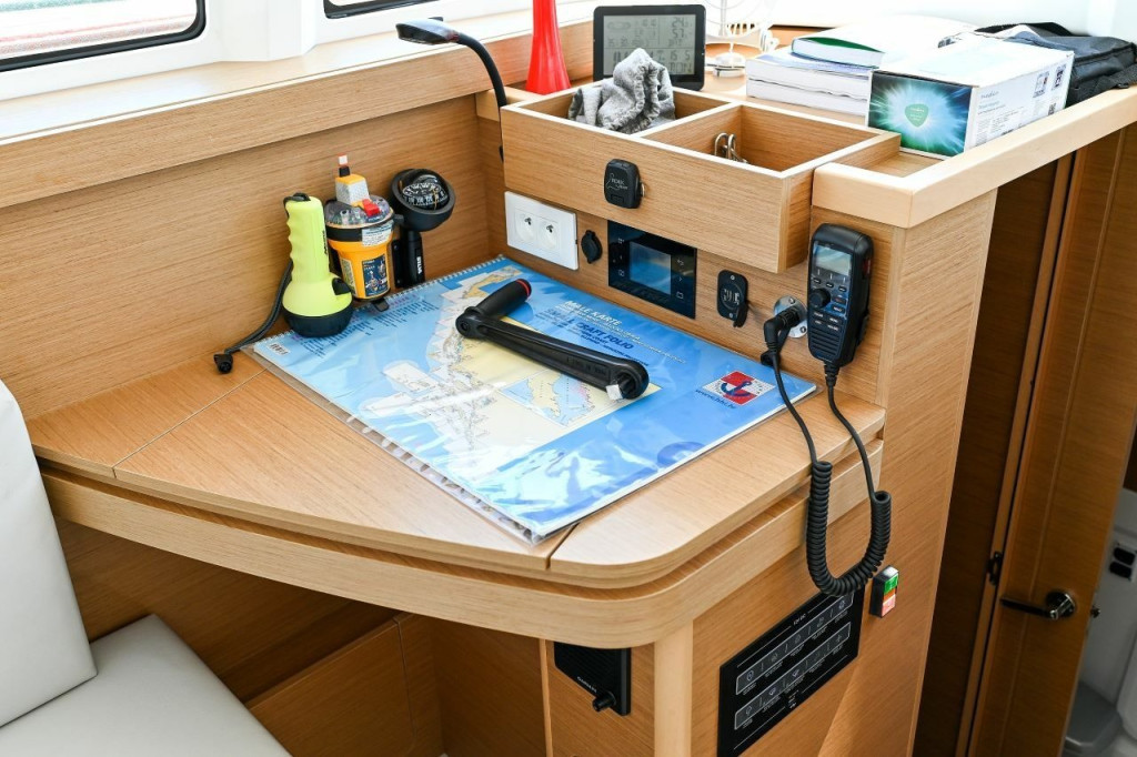 Yacht EXCESS-CATAMARANS - 11 "Island Blue V"