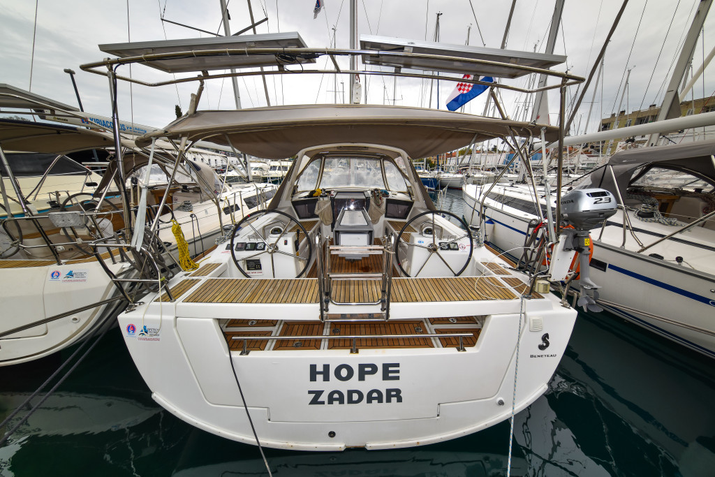Yacht BENETEAU - Oceanis 41 "Hope"