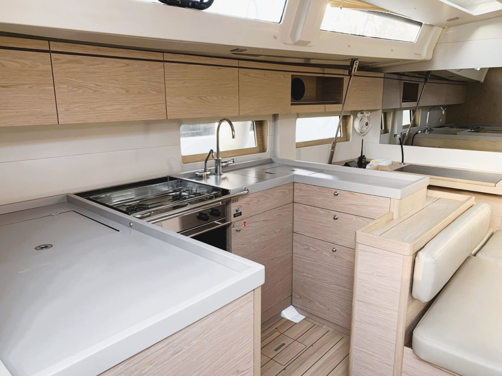 Yacht BENETEAU - Oceanis 51.1 "Lima"