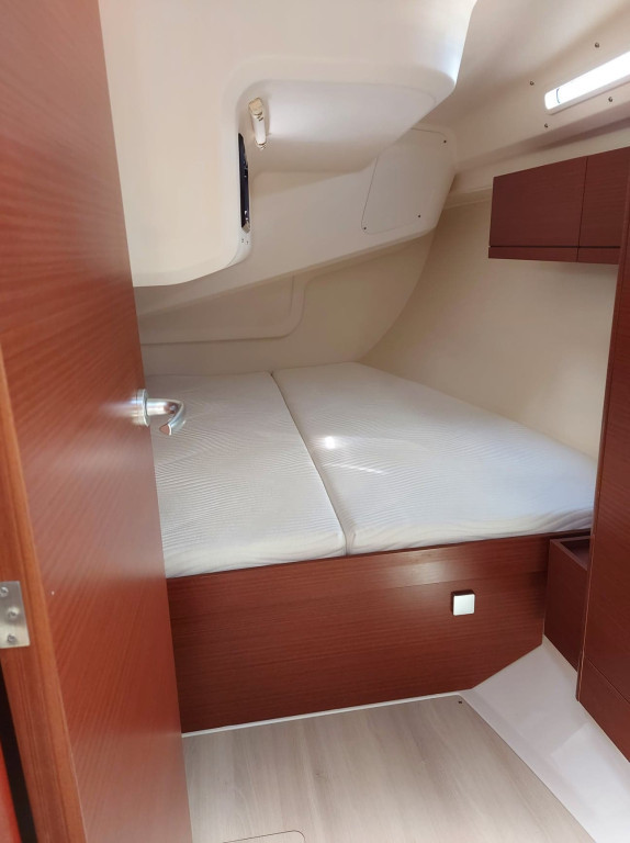 Yacht HANSE - 418 "Pasithea"