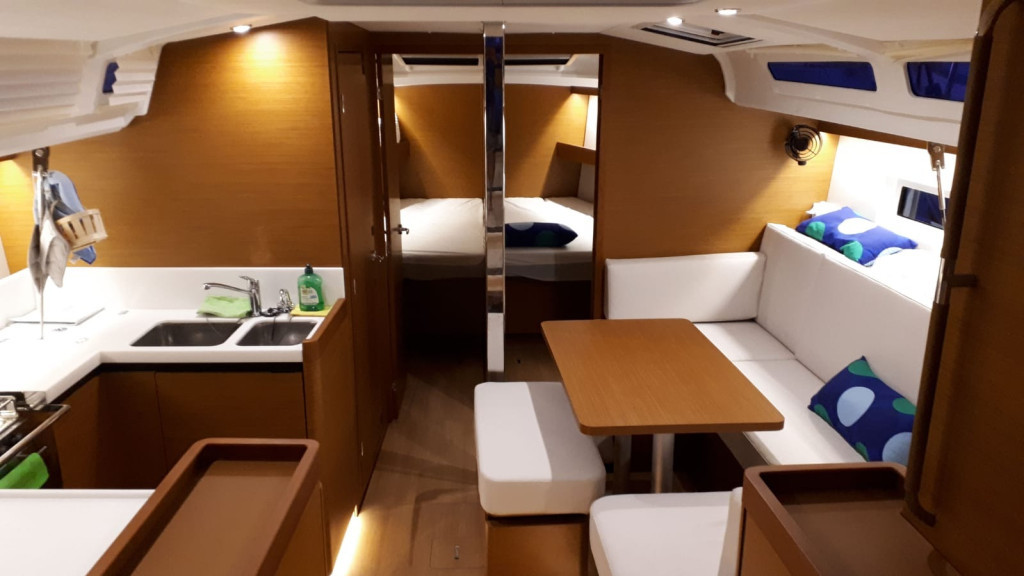 Yacht JEANNEAU - Sun Odyssey 440 "Obi Wan Kenobi"