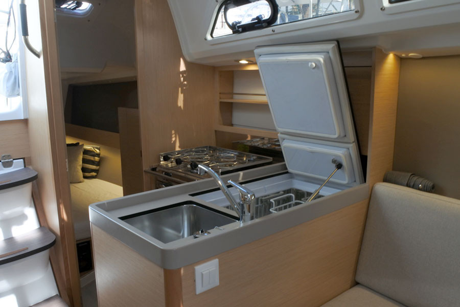 Yacht BENETEAU - Oceanis 30.1 "Tempus II"