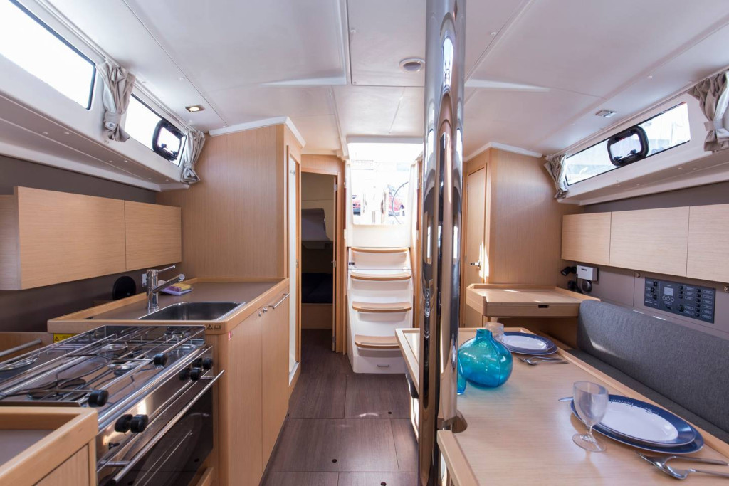 Yacht BENETEAU - Oceanis 38.1 "Vita"