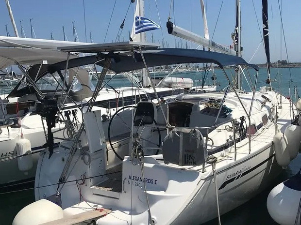 Yacht BAVARIA - 37 Cruiser "Alexandros I"
